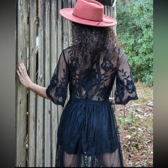 Wild Honey Black Lace Dress - Picture 5 of 5